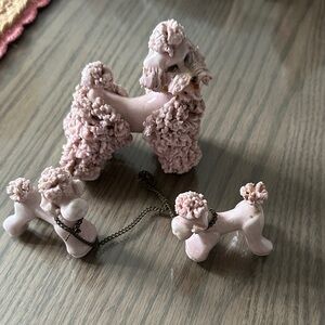 Vintage  Nostalgia Spahetti Pink Poodle & Pups Figurine Set